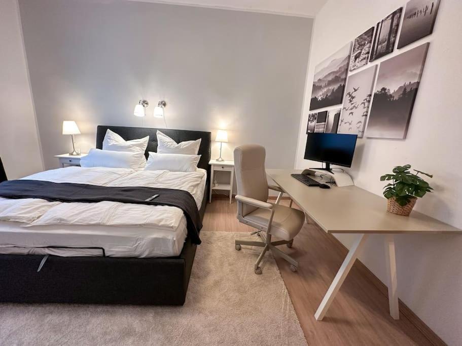 Modern City Apt. -With 2 Tv, Netflix And Work Desk เอสเซน ภายนอก รูปภาพ